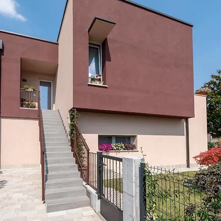 Diana Nocleg ze śniadaniem 3*